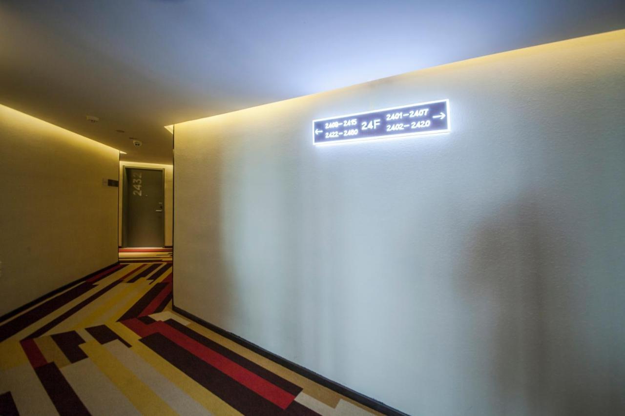 Ibis Nantong Middle Renmin Rd Hotel Exterior foto